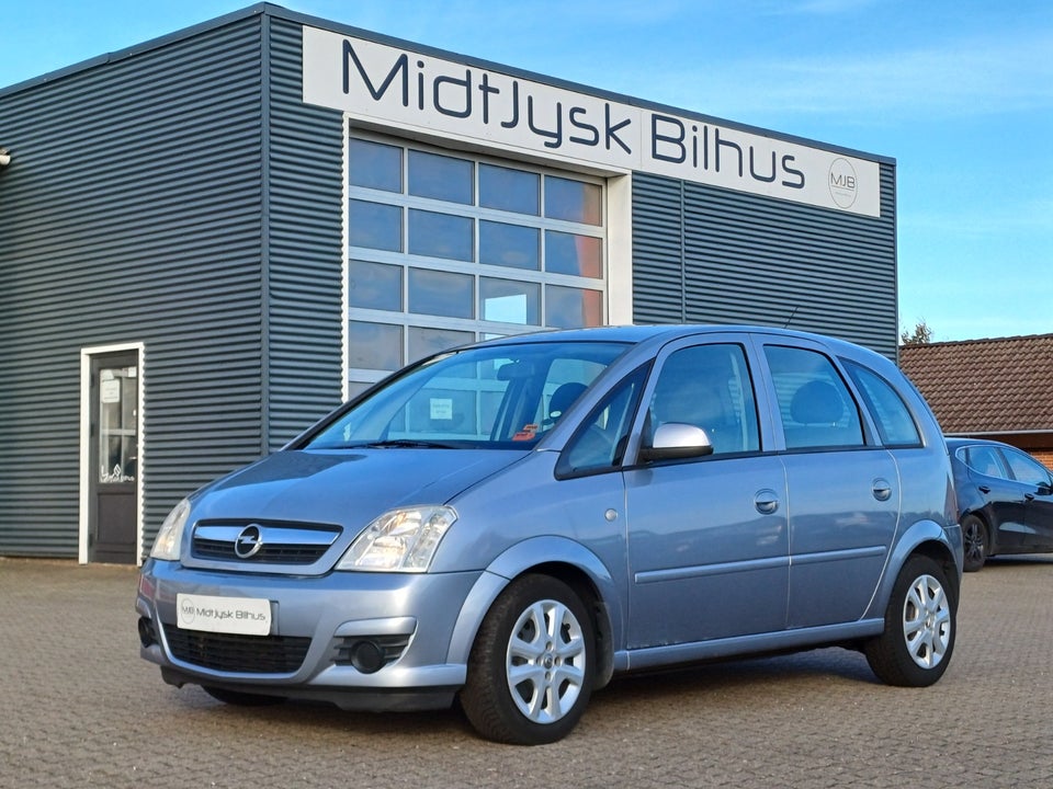 Opel Meriva 1,4 16V Essentia 5d