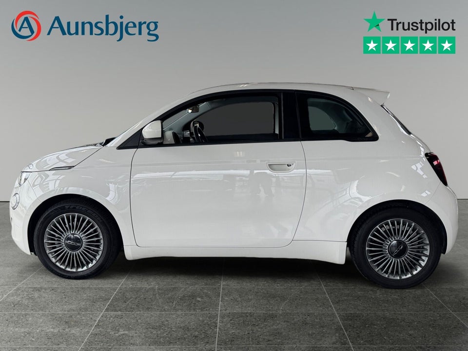 Fiat 500e 42 Icon 3d