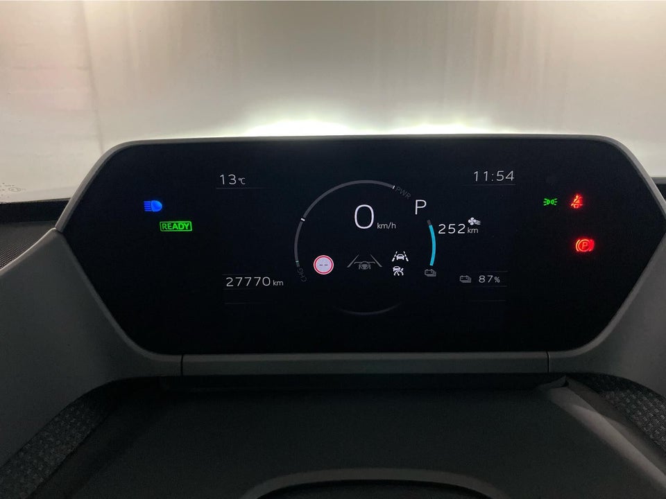 Toyota bZ4X Active 5d