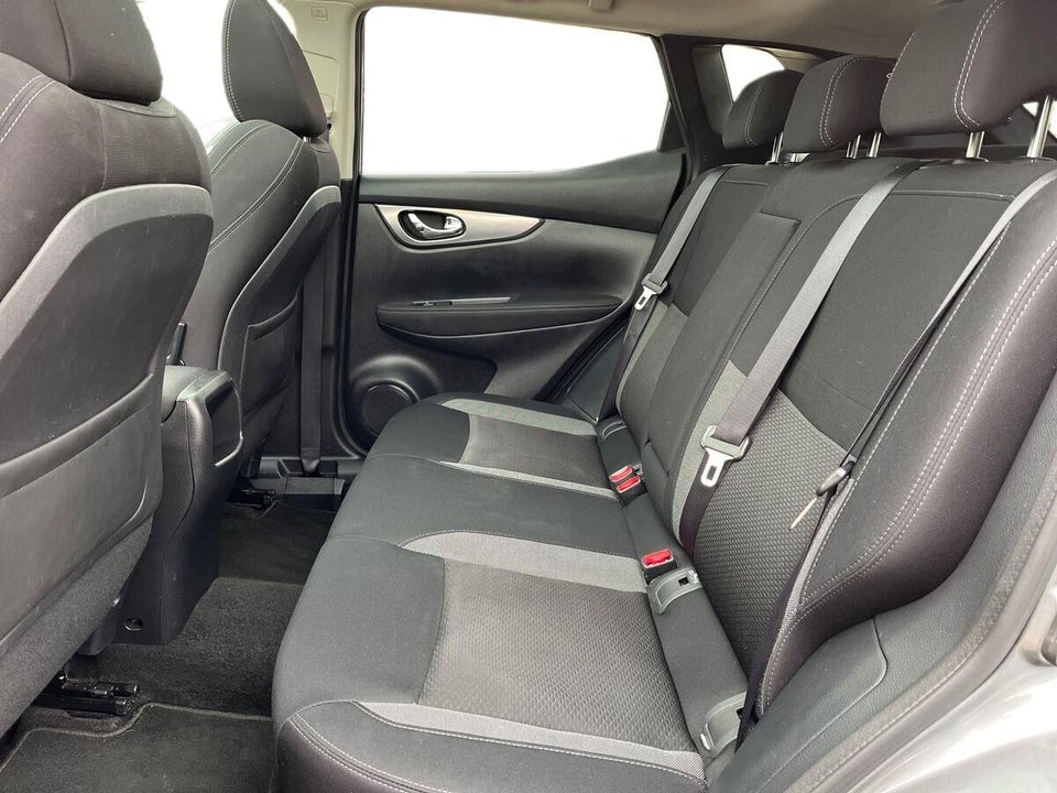 Nissan Qashqai 1,2 Dig-T 115 N-Connecta 5d