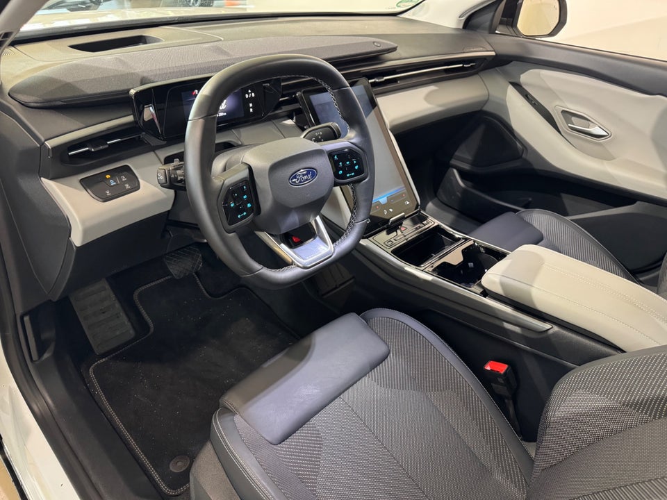 Ford Explorer 82 Select Extended Range 5d