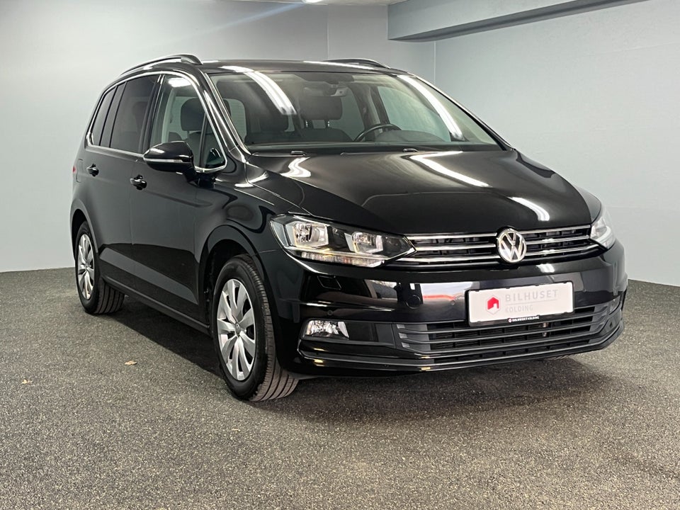 VW Touran 1,6 TDi 115 Comfortline Connect DSG 7prs 5d