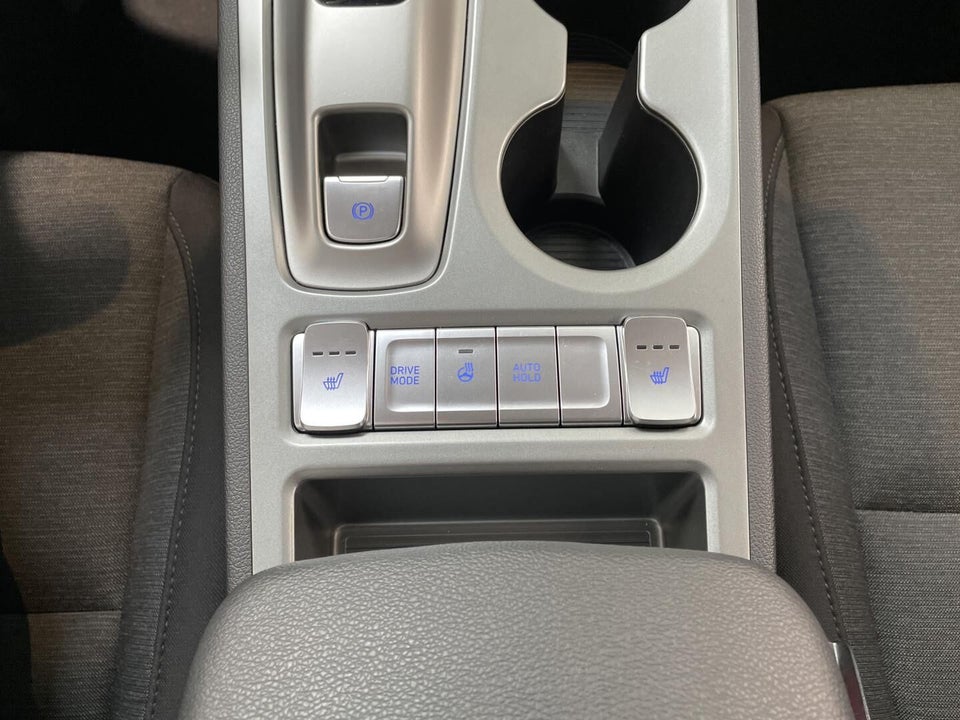 Hyundai Kona 39 EV Essential 5d
