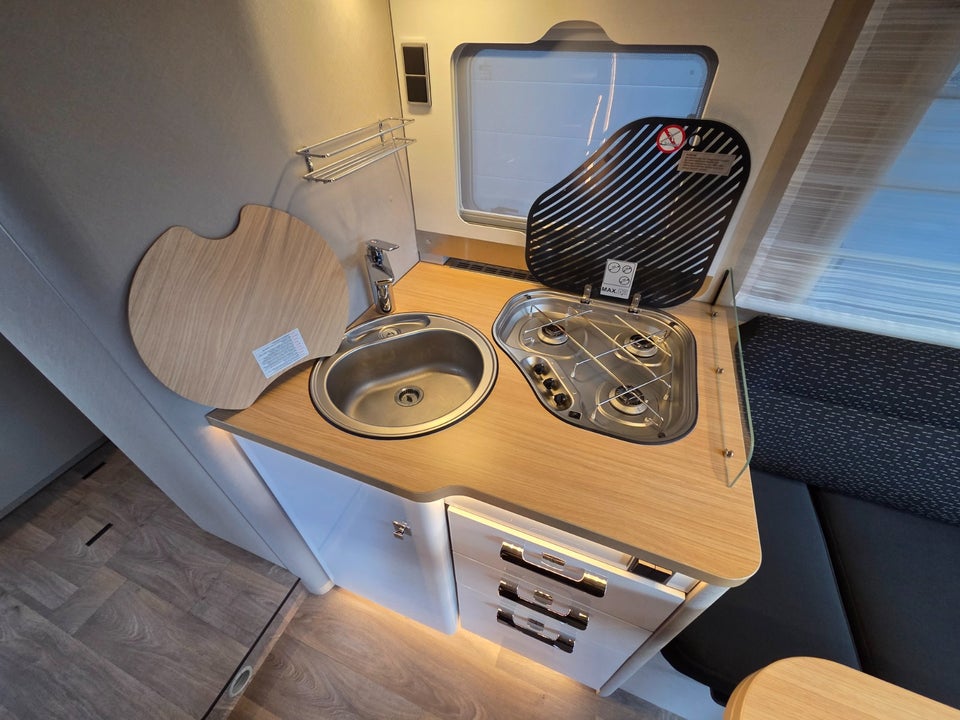 Hymer Tramp 695 S 2,2 CDi aut. 3d