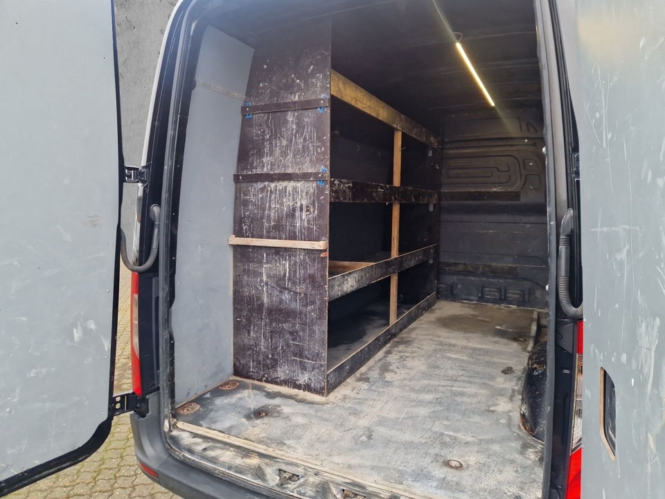 Mercedes Sprinter 316 2,2 CDi A2 Kassevogn RWD