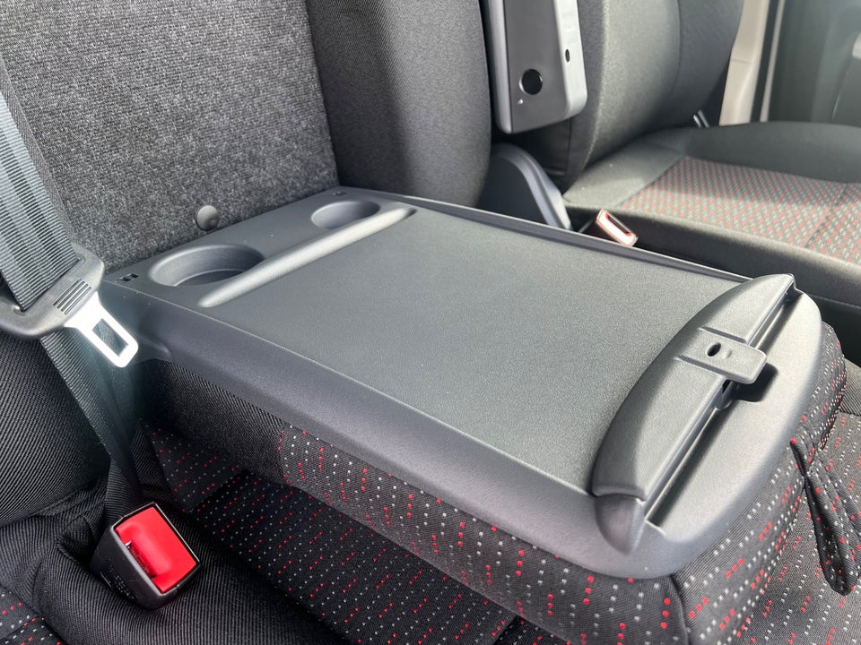 Peugeot Boxer 435 2,2 BlueHDi 165 L2H2 Premium