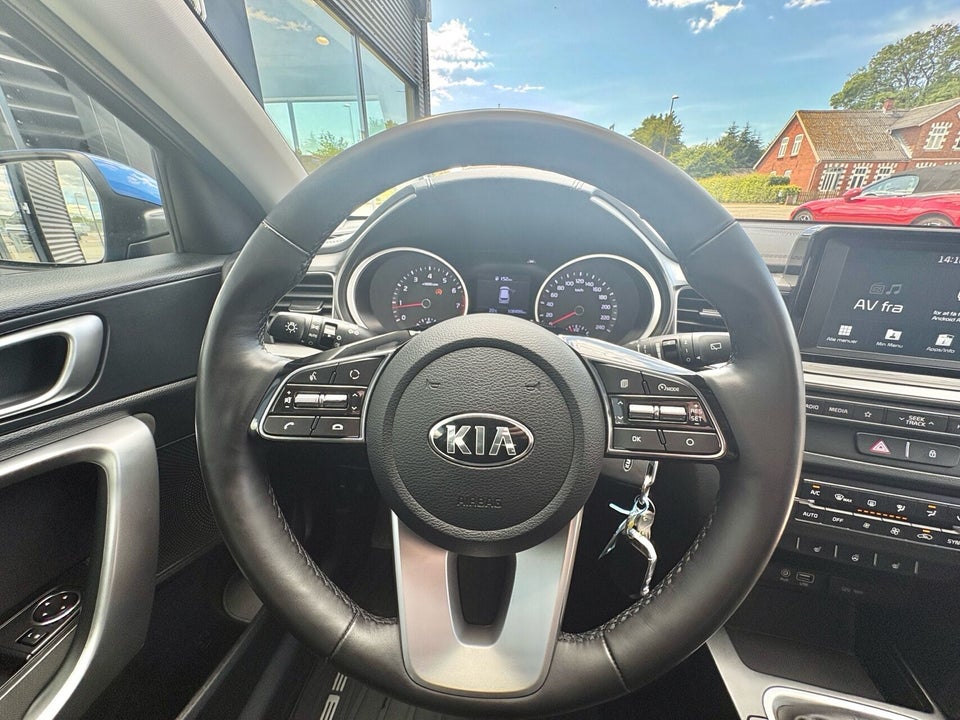 Kia Ceed 1,4 T-GDi Attraction SW 5d