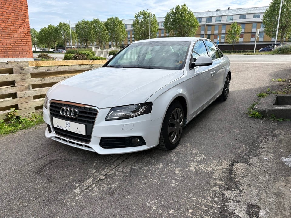 Audi A4 1,8 TFSi 160 4d