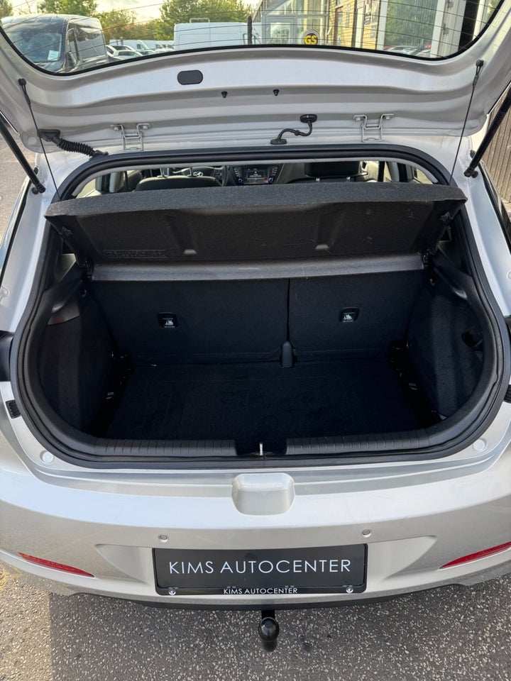 Hyundai i20 1,25 Vision+ 5d