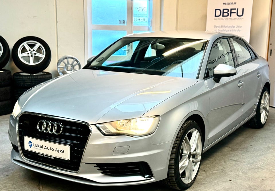 Audi A3 1,6 TDi Ambiente S-tr. 4d