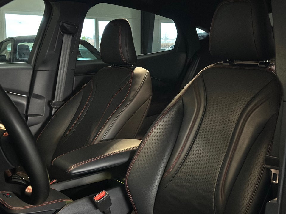 Ford Mustang Mach-E 75 Standard Range AWD 5d