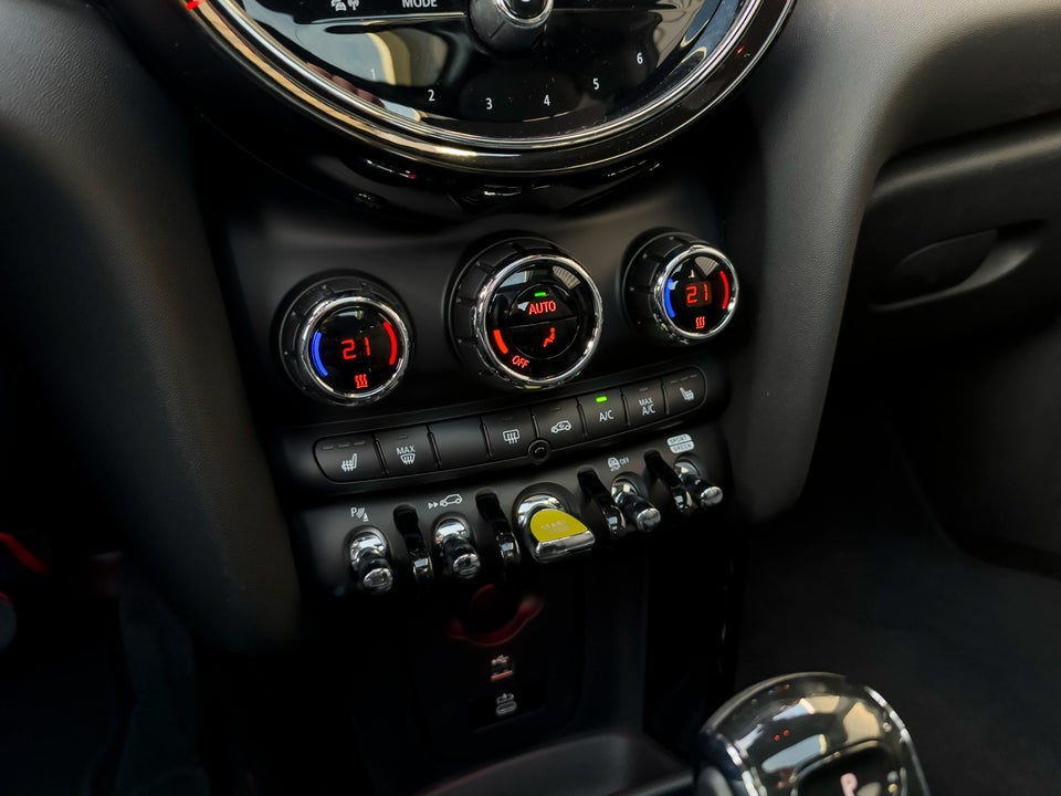 MINI Cooper SE Classic 3d