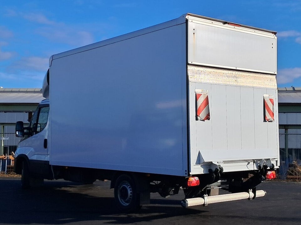 Iveco Daily 2,3 35S16 4100mm Box m/lift AG8