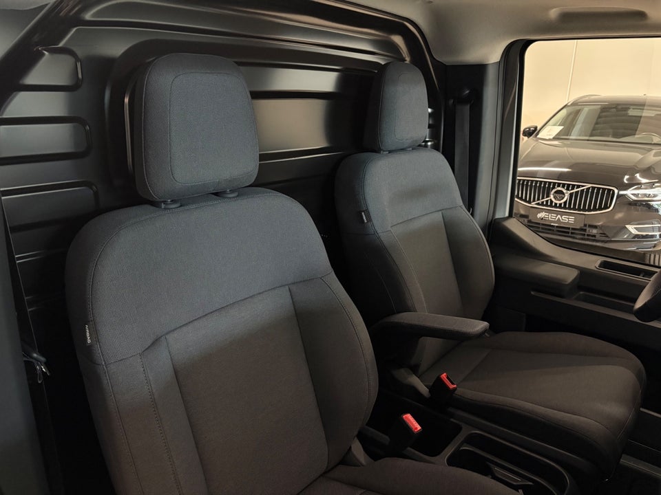 Kia PV5 71 Long Range Work Pro