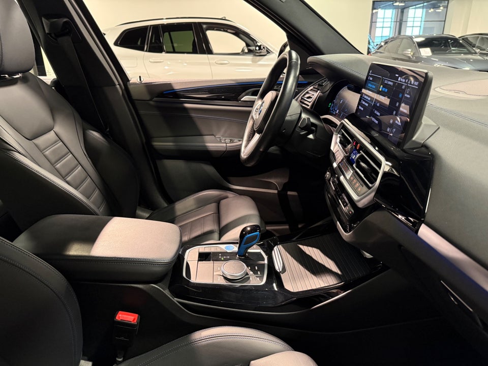 BMW iX3 Charged Plus M-Sport 5d