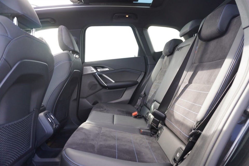 BMW iX1 xDrive30 M-Sport 5d