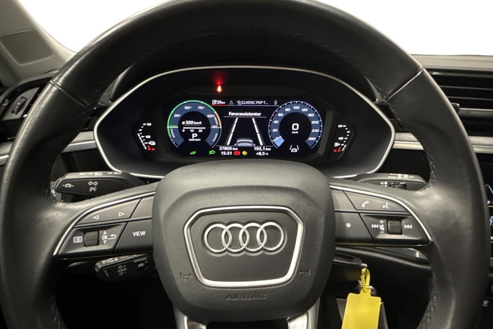 Audi Q3 45 TFSi e Attitude plus Sportback S-tr. 5d