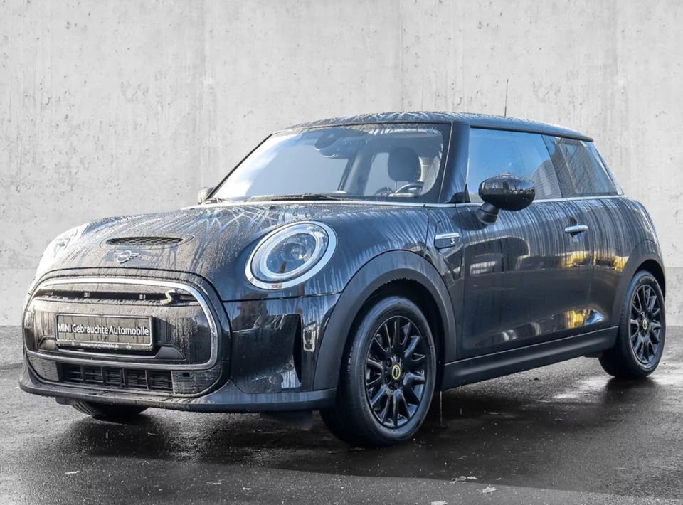 MINI Cooper SE Classic Trim 3d