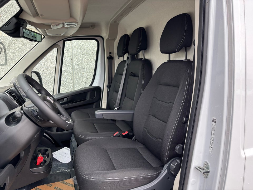 Fiat E-Ducato 42 Maxi 110 L4H3 Pro Kassevogn