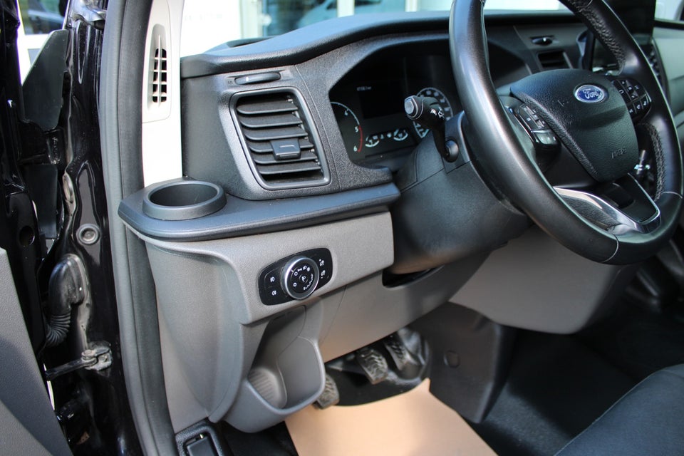 Ford Transit Custom 300 L1 2,0 TDCi 130 Trend