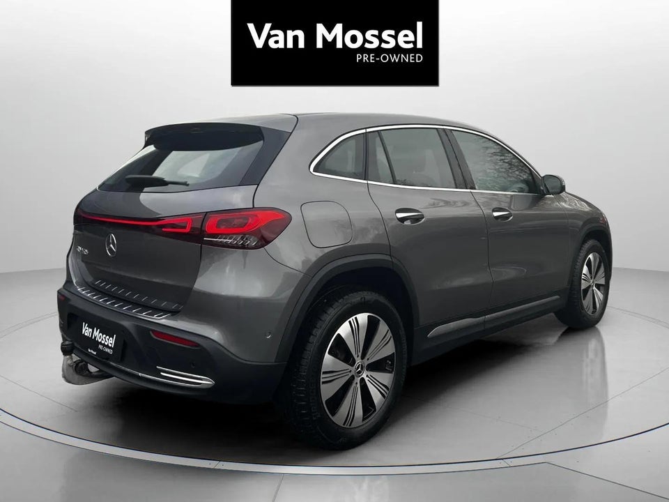 Mercedes EQA250+ Progressive 5d