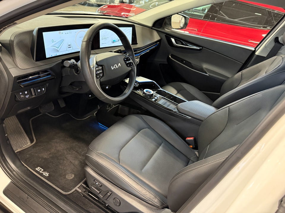 Kia EV6 77 Long Range Upgrade 5d