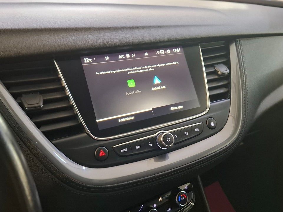 Opel Grandland X 1,6 Hybrid4 Ultimate aut. 5d