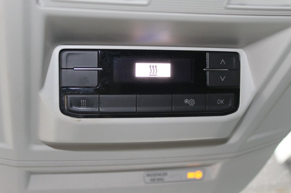 VW Crafter 30 2,0 TDi 177 Kassevogn L3H2 4Motion