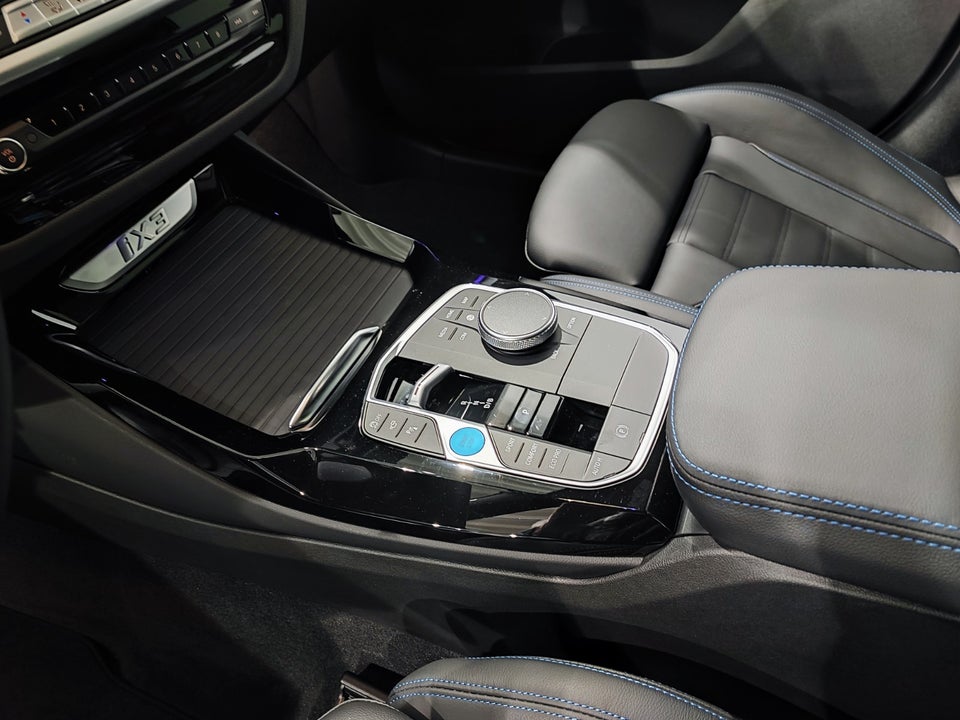 BMW iX3 Charged Plus M-Sport 5d