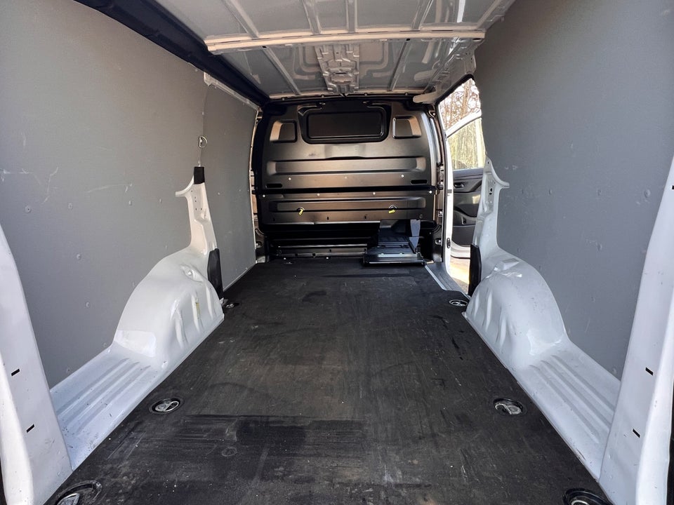 Peugeot Expert 2,0 BlueHDi 177 L3 Plus EAT8 Van