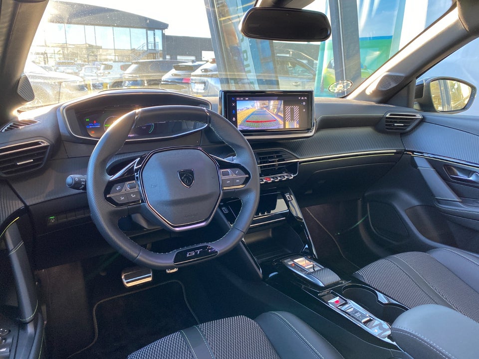 Peugeot e-208 54 GT 5d