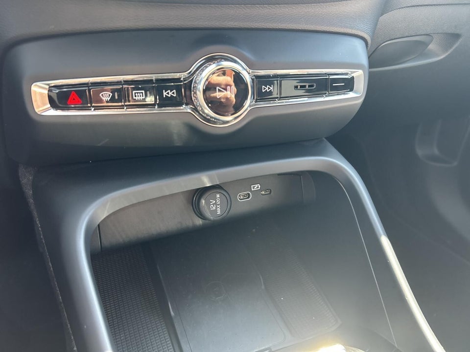 Volvo XC40 ReCharge Twin Plus 5d