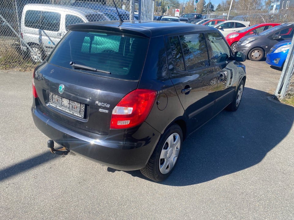 Skoda Fabia 1,2 TSi 86 Ambiente 5d