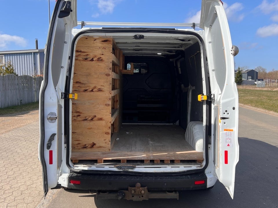Ford Transit Custom 300 L2 2,0 TDCi 130 Trend