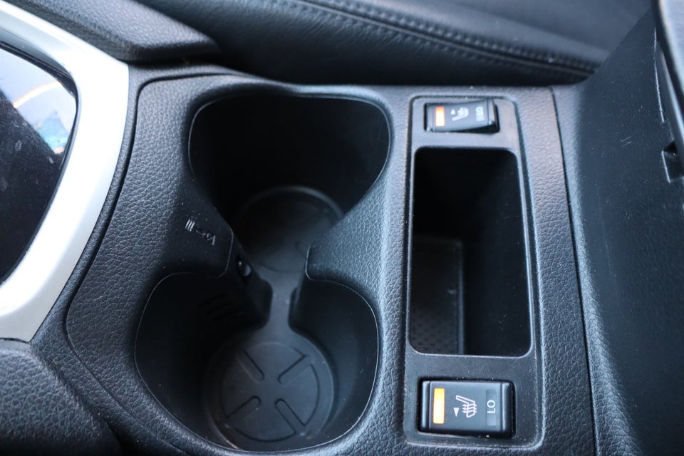 Nissan X-Trail 1,6 dCi 130 N-Connecta X-tr. 5d