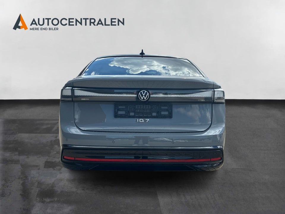 VW ID.7 77 Pro 75 Years Edition Max 5d