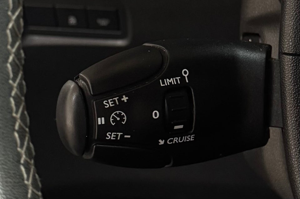 DS DS 3 1,6 BlueHDi 100 Style Spring 3d