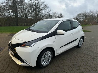 Annonce: Toyota Aygo 1,0 VVT-i x-change ... - Pris 63.500 kr.