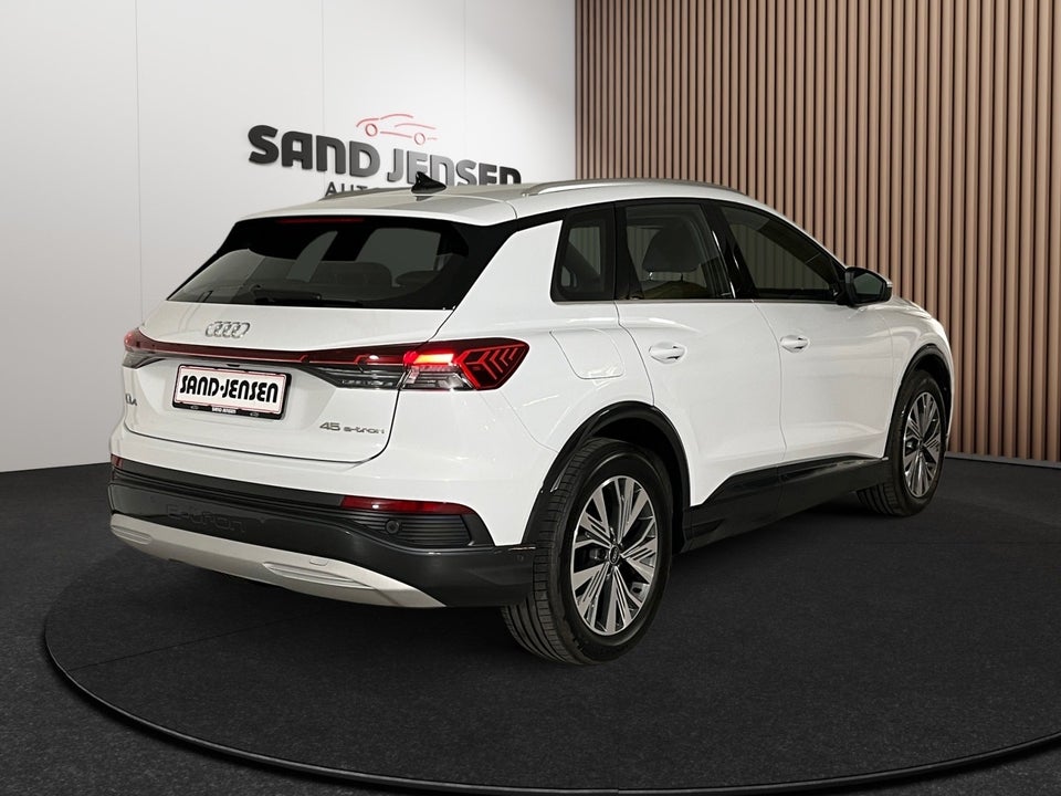 Audi Q4 e-tron 45 Progress 5d