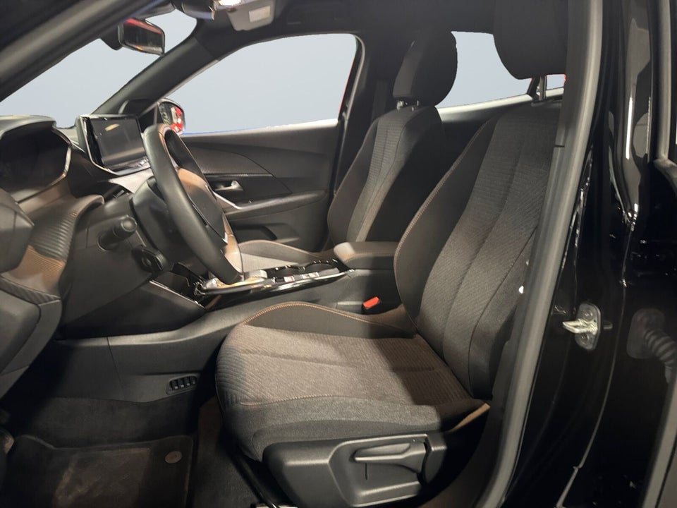 Peugeot e-2008 54 Style 5d