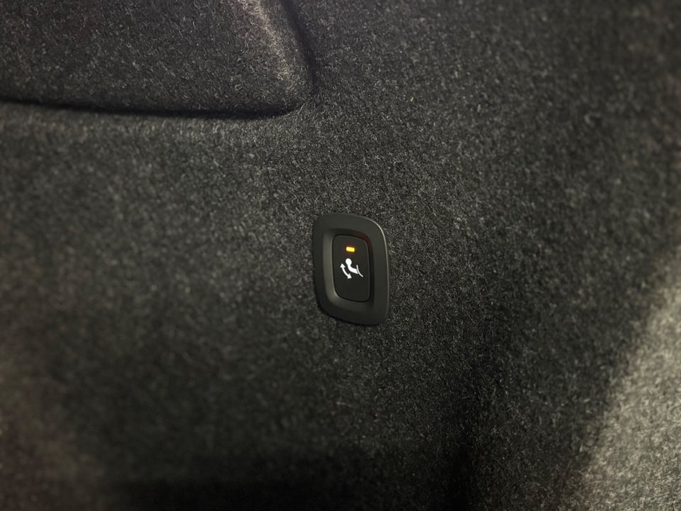 Volvo EX40 Extended Range Core 5d