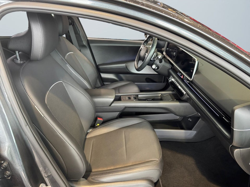 Hyundai Ioniq 6 77 Ultimate 4d