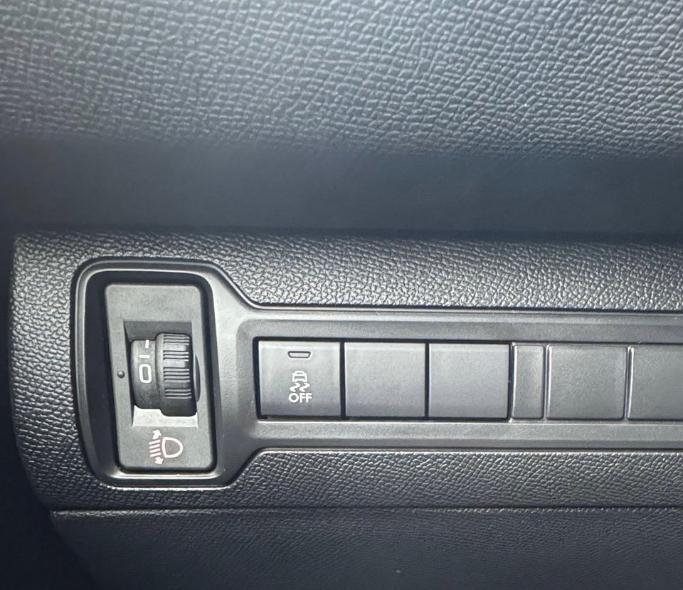 Peugeot 308 1,2 VTi 82 Active 5d