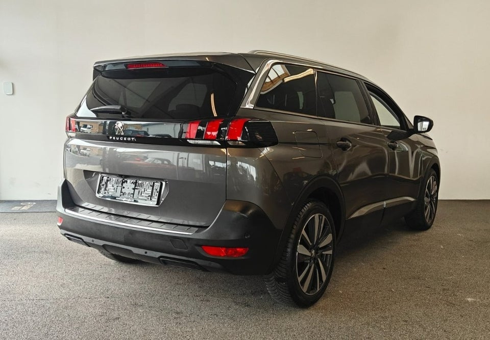 Peugeot 5008 1,2 PureTech 130 Active 7prs 5d
