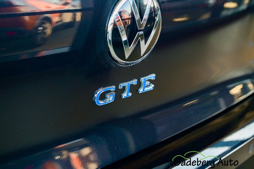 VW Golf VIII 1,4 GTE DSG 5d