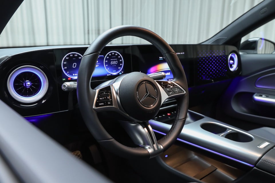 Mercedes CLA250+ EQ Progressive Advance Plus 4d