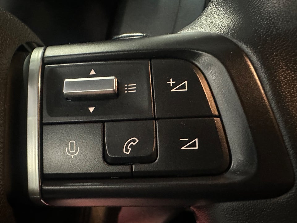 Citroën C4 1,2 PureTech 130 VTR Sport EAT8 5d