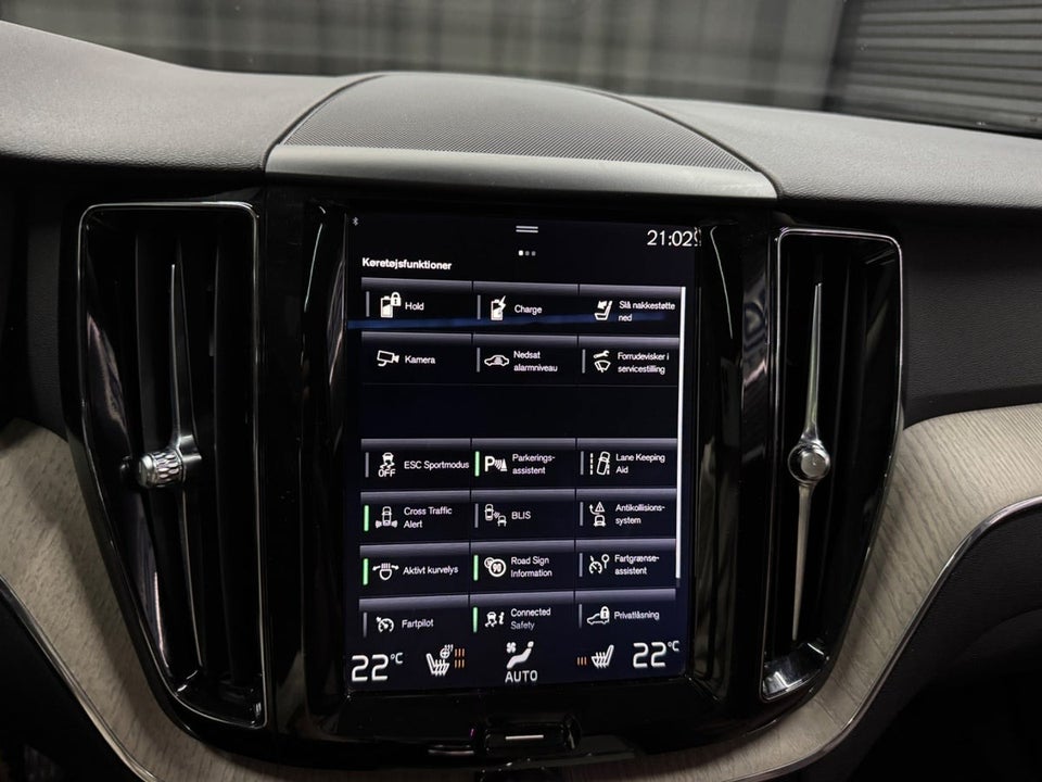 Volvo XC60 2,0 T8 407 Inscription aut. AWD 5d