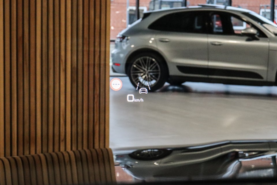 Audi Q8 e-tron 55 S-line quattro 5d