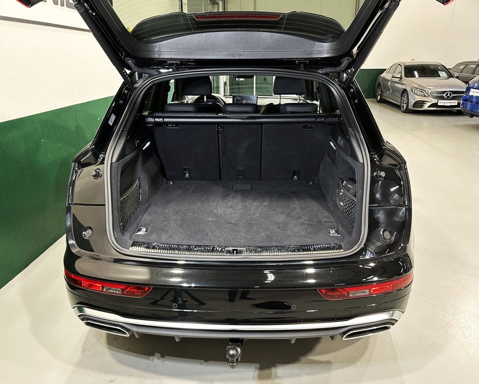 Audi Q5 50 TFSi e S-line quattro S-tr. 5d